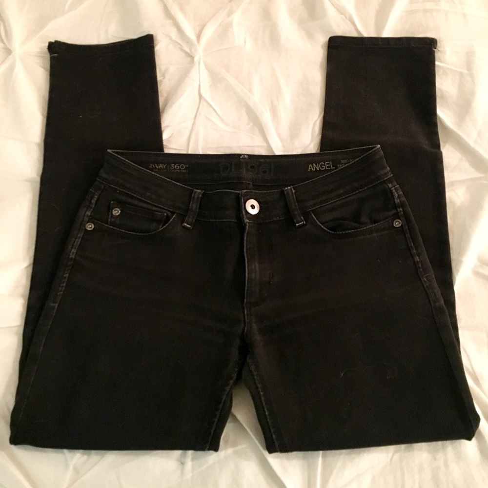 DL1961 Angel Skinny Ankle Jean